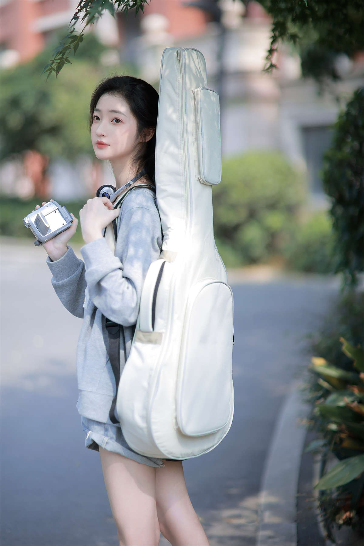 YITUYU艺图语 2024.04.06 夏日 呆呆起飞啦_-日更街拍