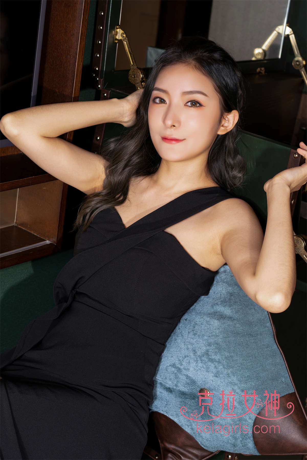 图片[2]-Kelagirls克拉女神 2019.01.01《流光溢彩》苏展-日更街拍