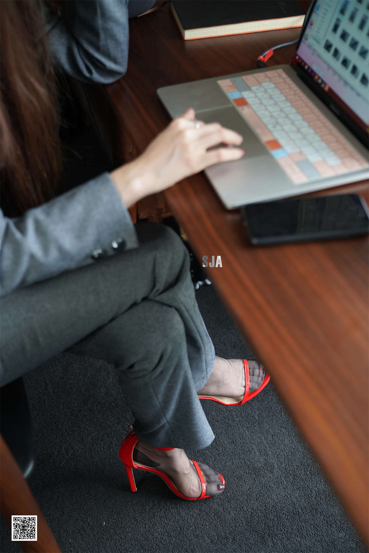 图片[2]-SJA佳爷 闺蜜视角 NO.056 《毒》-日更街拍