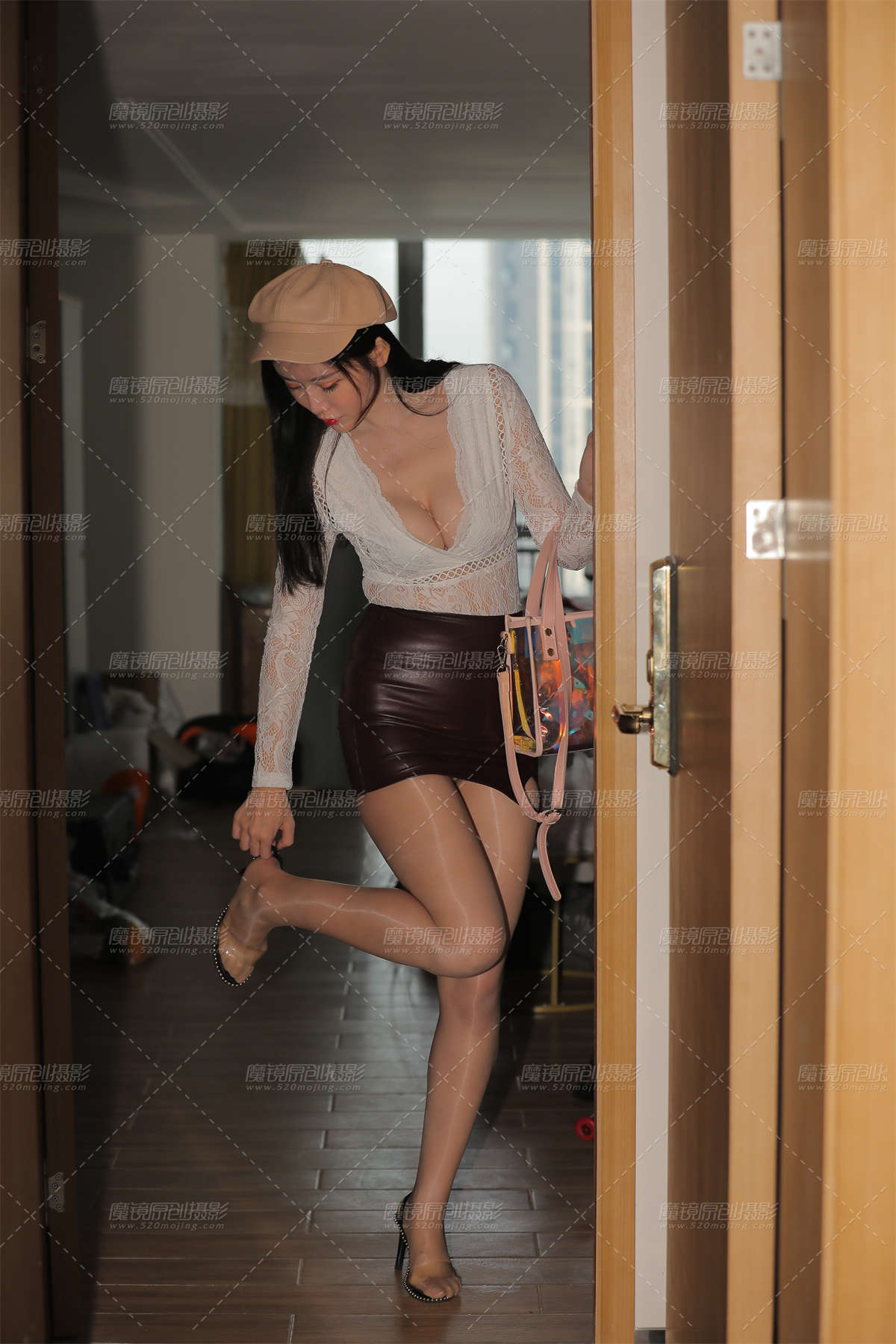 图片[2]-【凯恩第五届魔BUY大赛作品】爱上陌生人-情人节快乐！-日更街拍