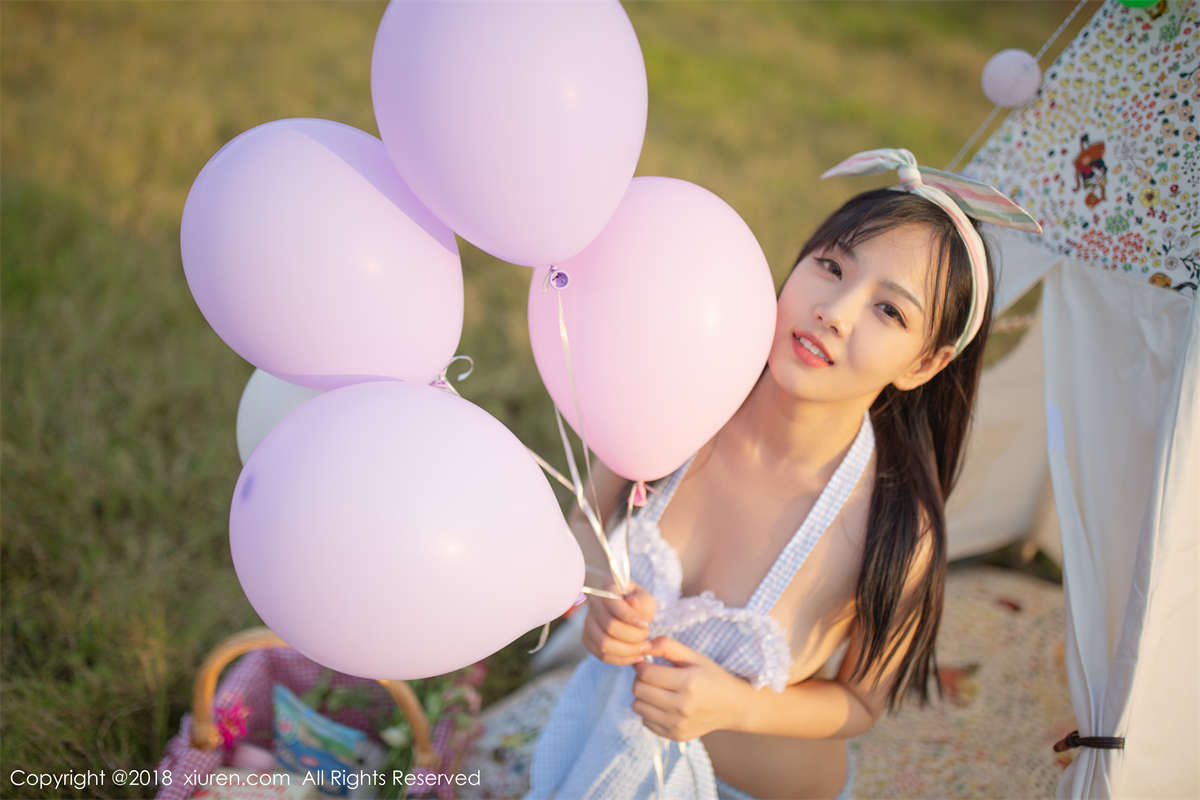 Xiuren秀人网 2018.10.25 NO.1207 徐微微mia-日更街拍