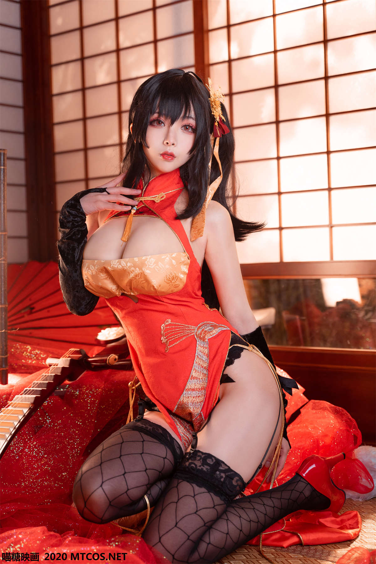 喵糖映画 HML.003 大凤旗袍-日更街拍