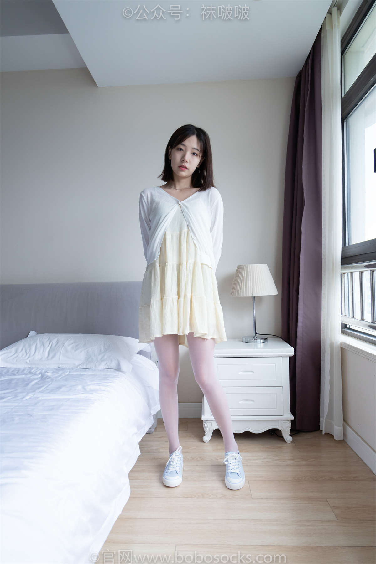 图片[2]-袜啵啵 No.005 小甜豆-帆布鞋、薄白丝（脚尖加固款）常规版-日更街拍