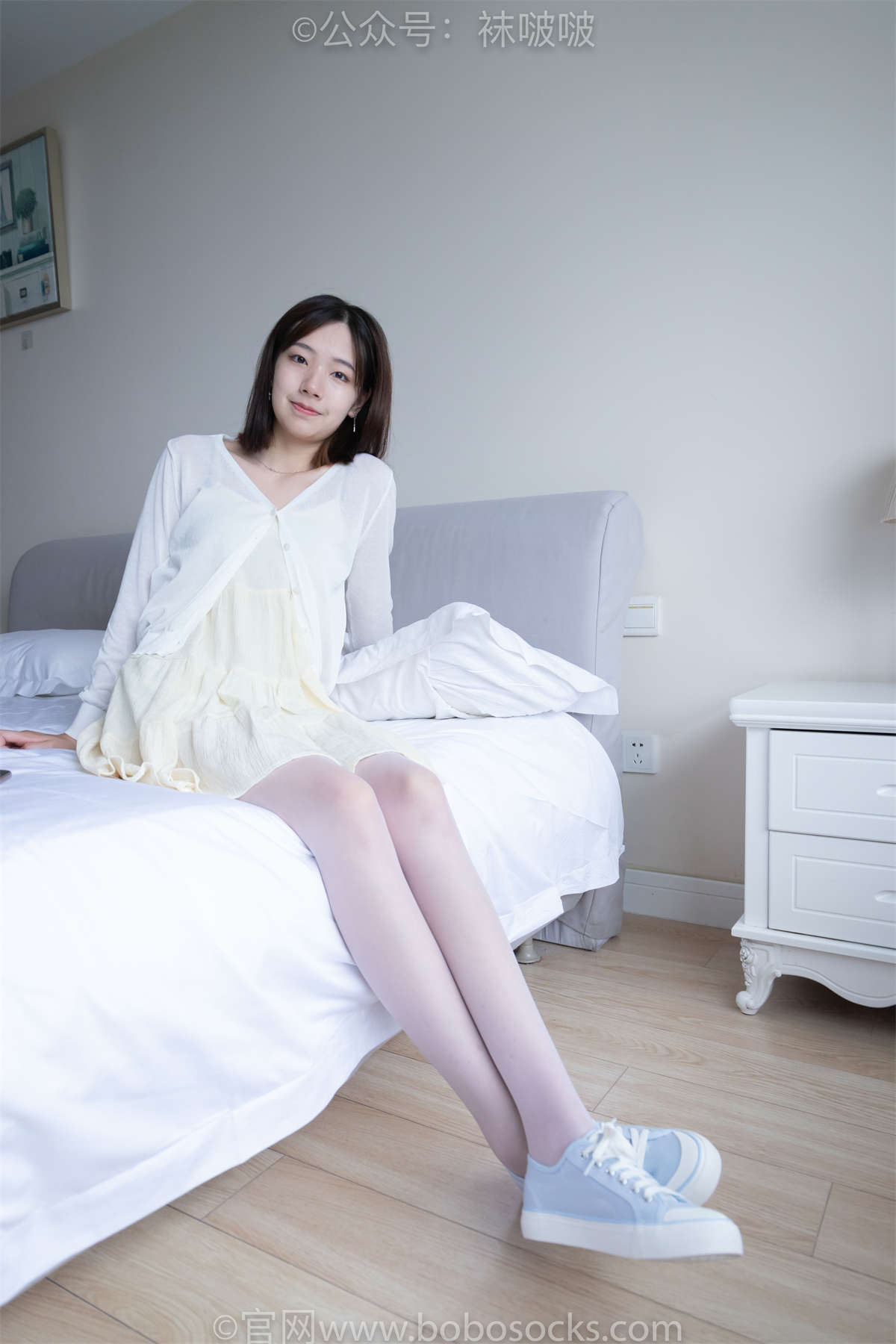 袜啵啵 No.005 小甜豆-帆布鞋、薄白丝（脚尖加固款）常规版-日更街拍