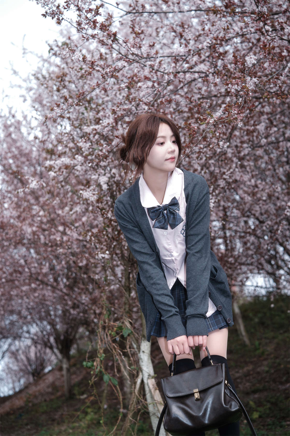 YITUYU艺图语 2024.04.07 紫叶李jk 佳佳插图1