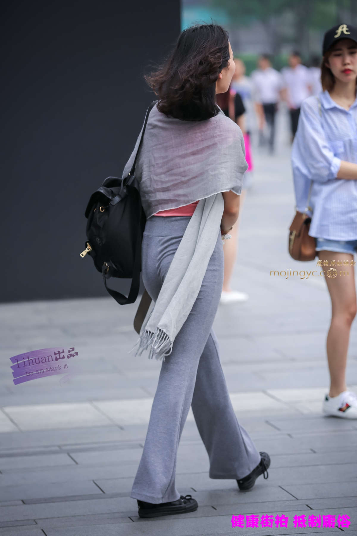 李欢原创-瑜伽裤，丰腴（11P）-日更街拍