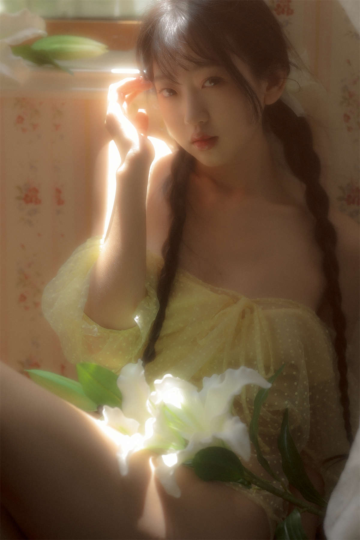 YITUYU艺图语 2024.04.08 盛开的百合花 白笙-日更街拍