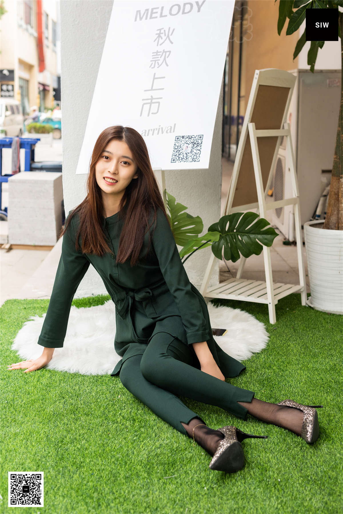 SIW斯文传媒 VOL.062 女装店老板-甄珍-日更街拍