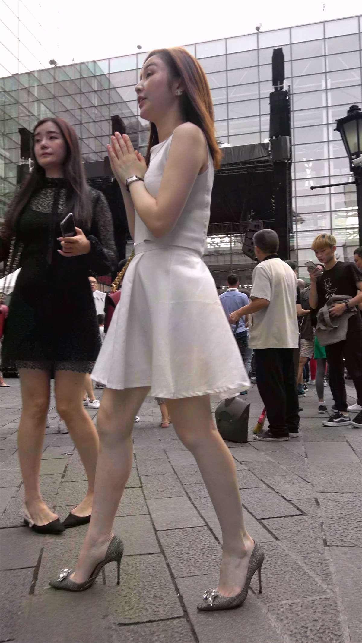 图片[2]-连衣裙御姐美女姐姐-日更街拍