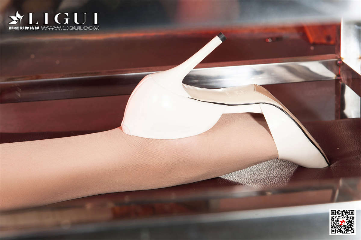 Ligui丽柜 2019.05.24 温蒂 欲惑丝囚-日更街拍