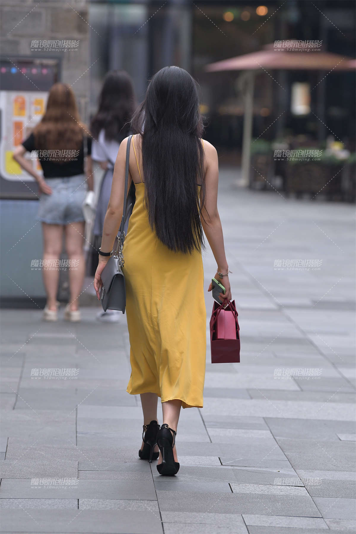 图片[2]-【视觉冲击赛贴】这像~秋天的风-日更街拍