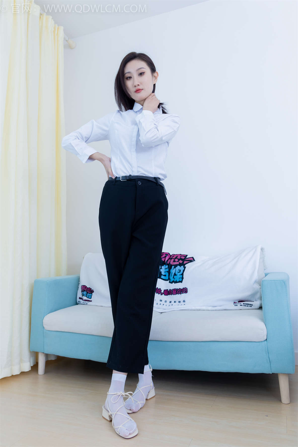 物恋传媒 NO.1846 雏菊-风吹麦浪（盲盒1）-日更街拍