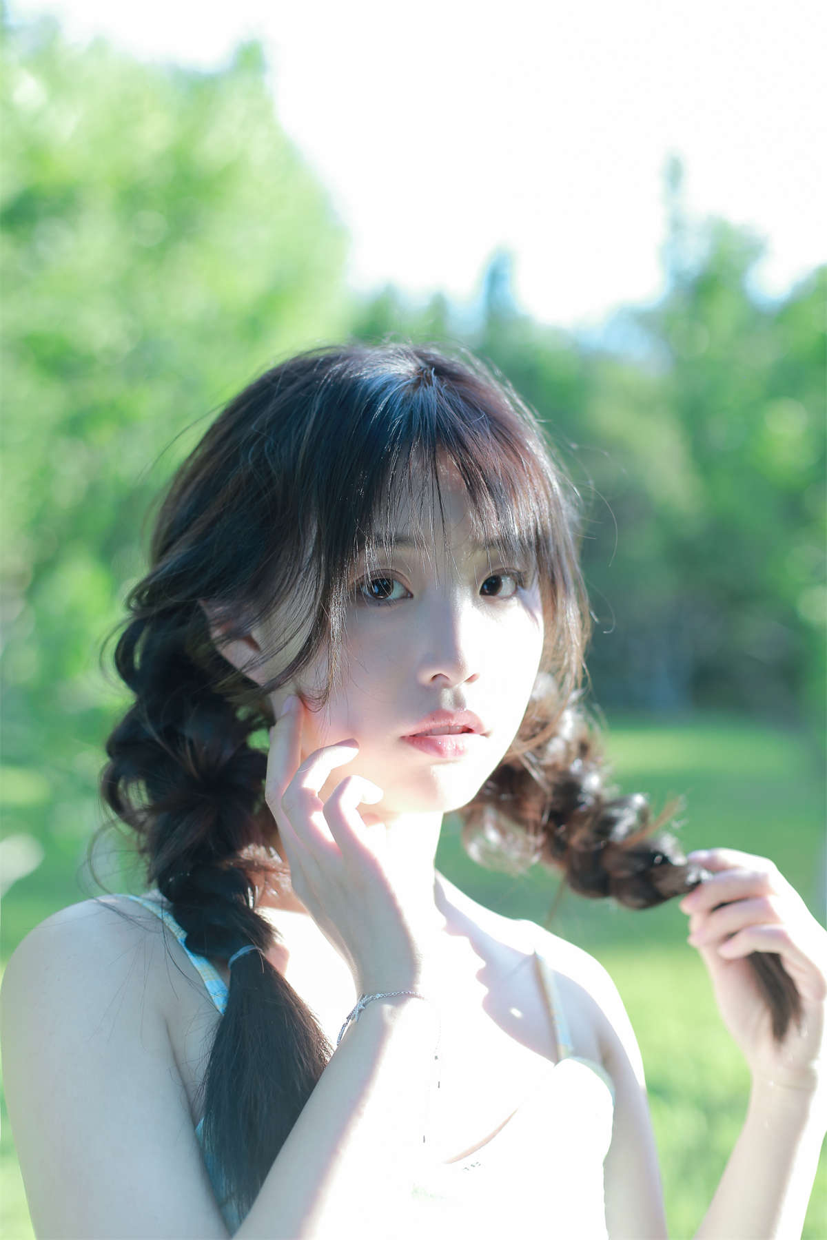 YITUYU艺图语 2023.03.10 花与少女  大萌插图1