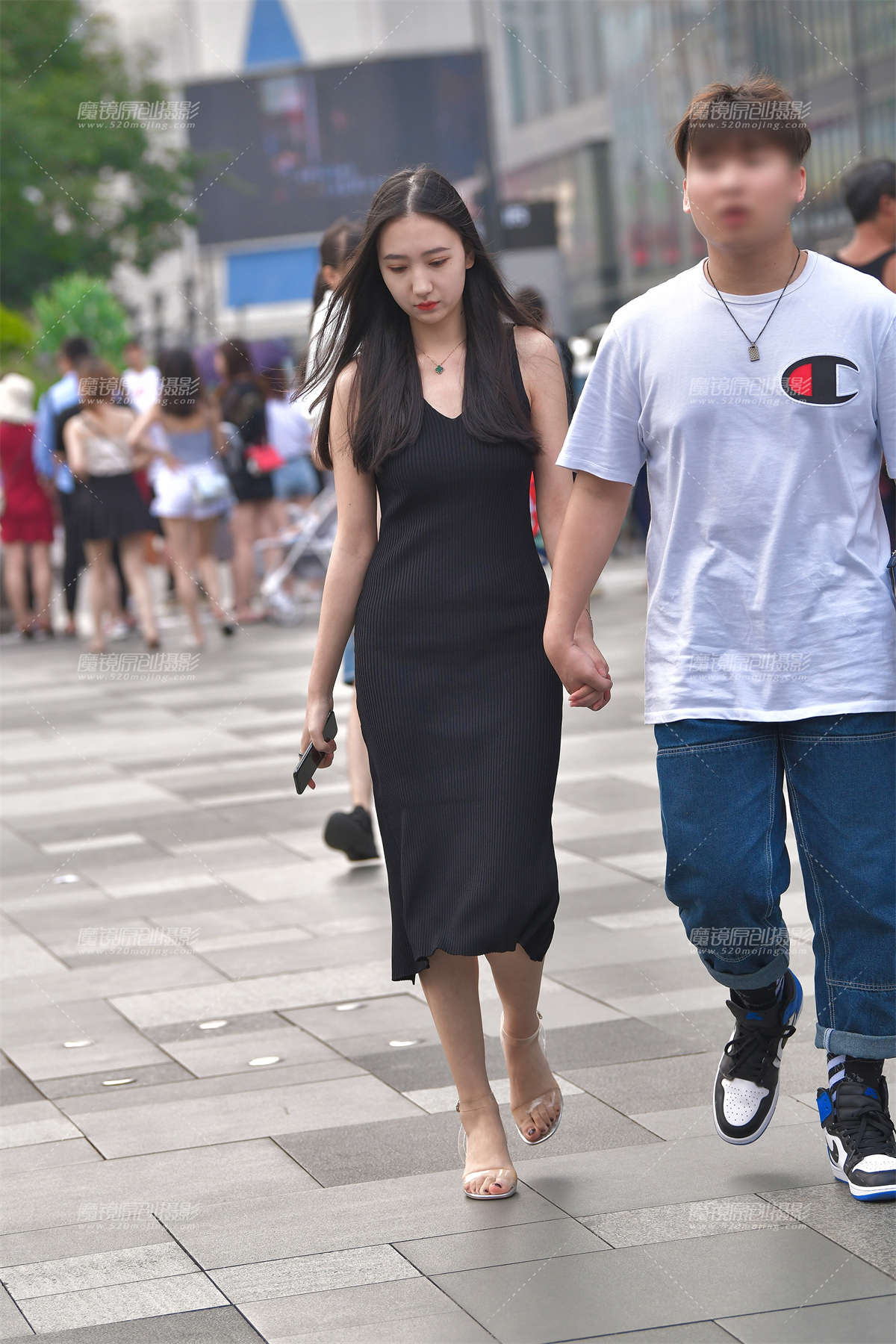 【视觉冲击赛贴】真懂风情的女友-日更街拍