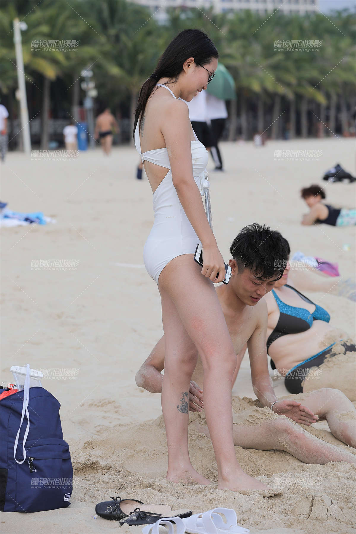 【视觉冲击赛贴】性感de连体白色比基尼-日更街拍