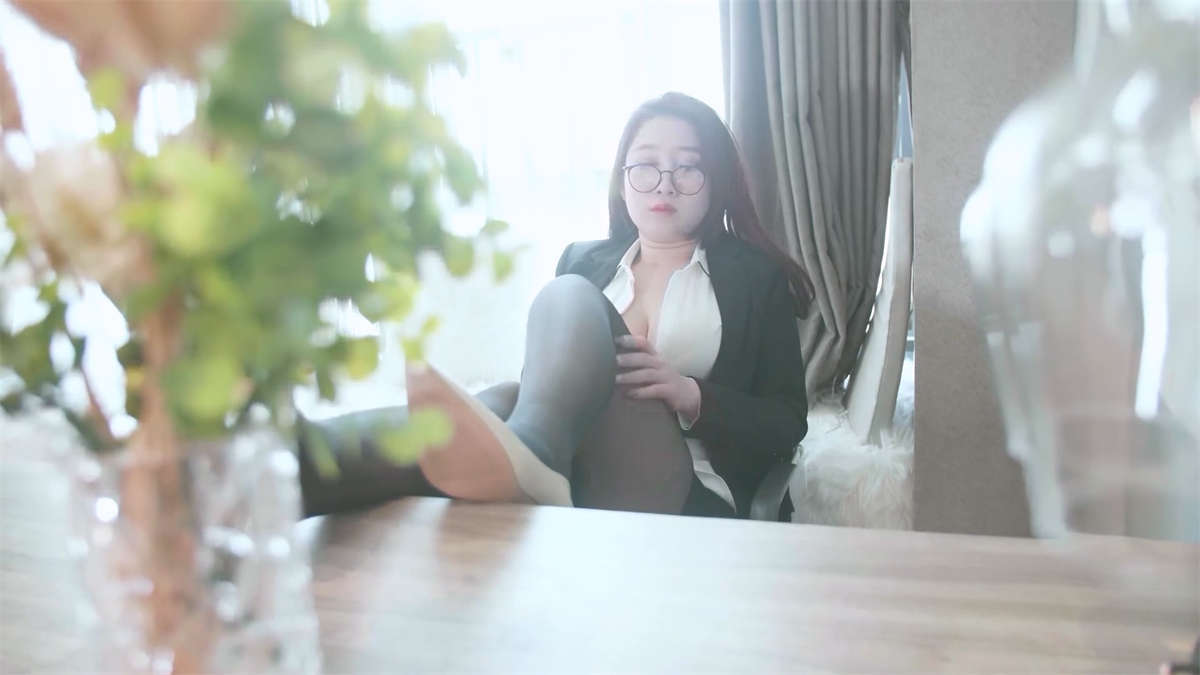 图片[2]-Ligui丽柜视频 2021.02.11 抓个领导回家过年 静瑶-日更街拍