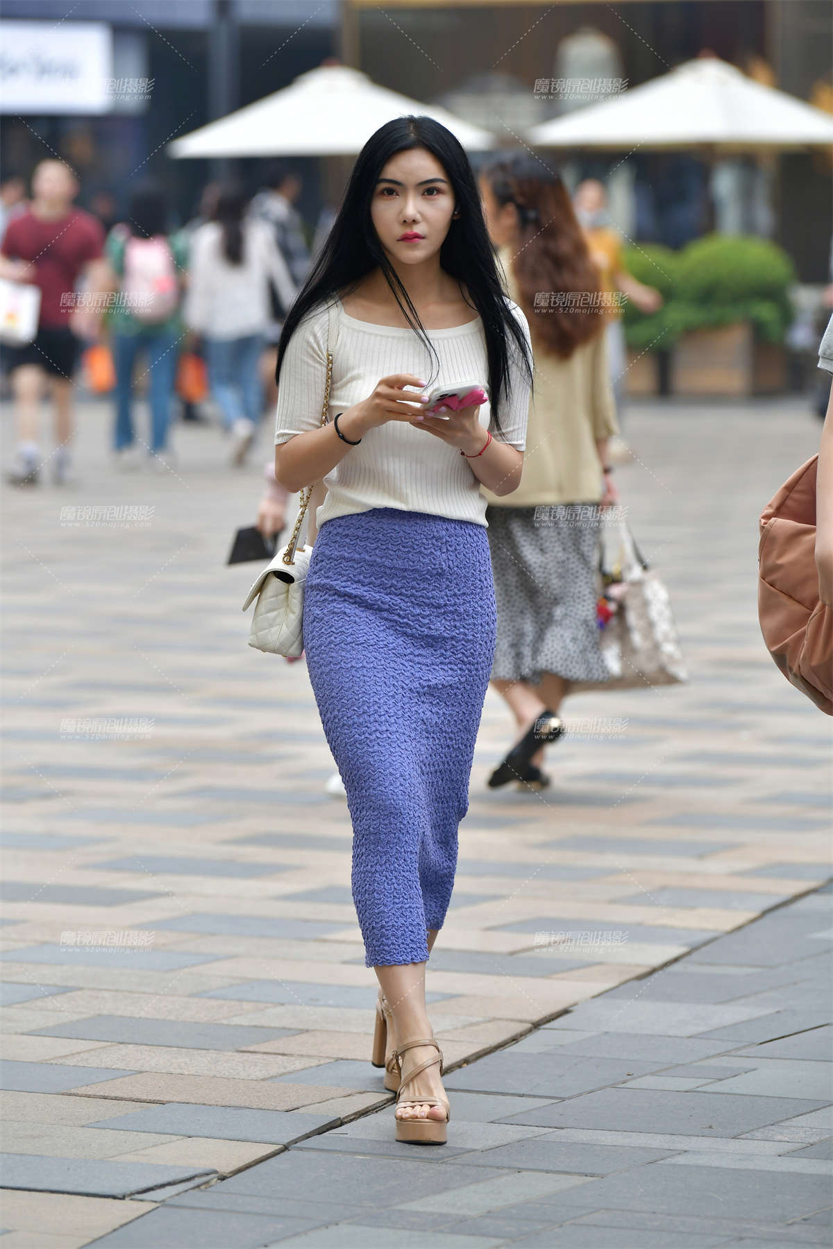 图片[2]-★漂亮紫色长裙美女-日更街拍