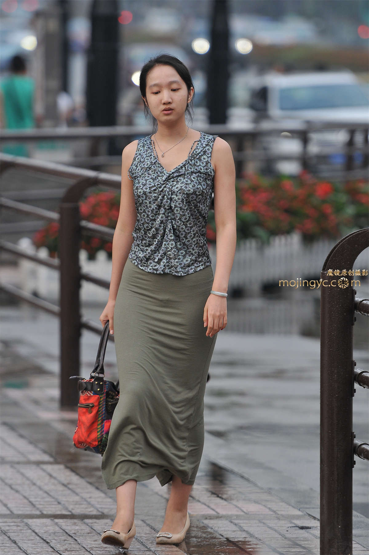 贴身紧裙 内痕明显-日更街拍