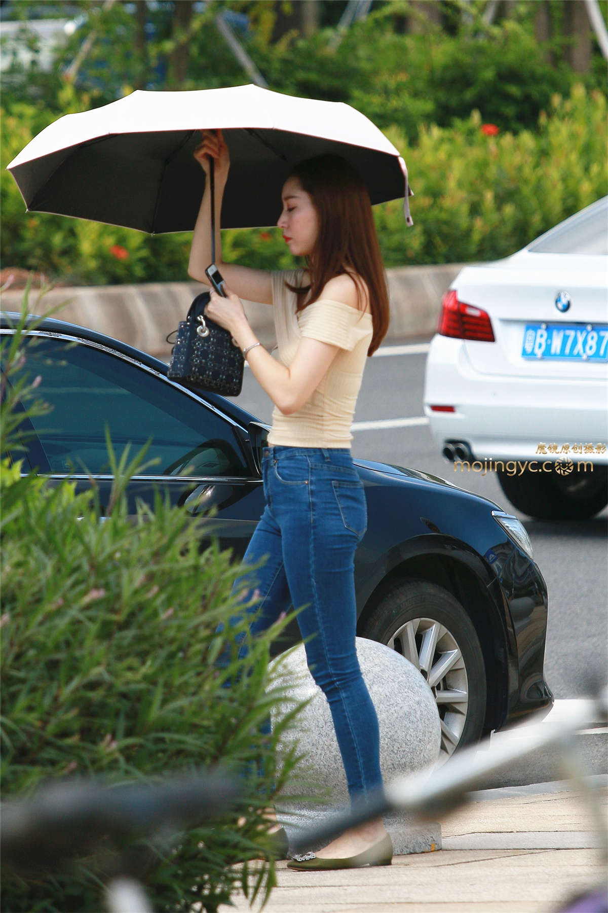 极品紧牛-日更街拍