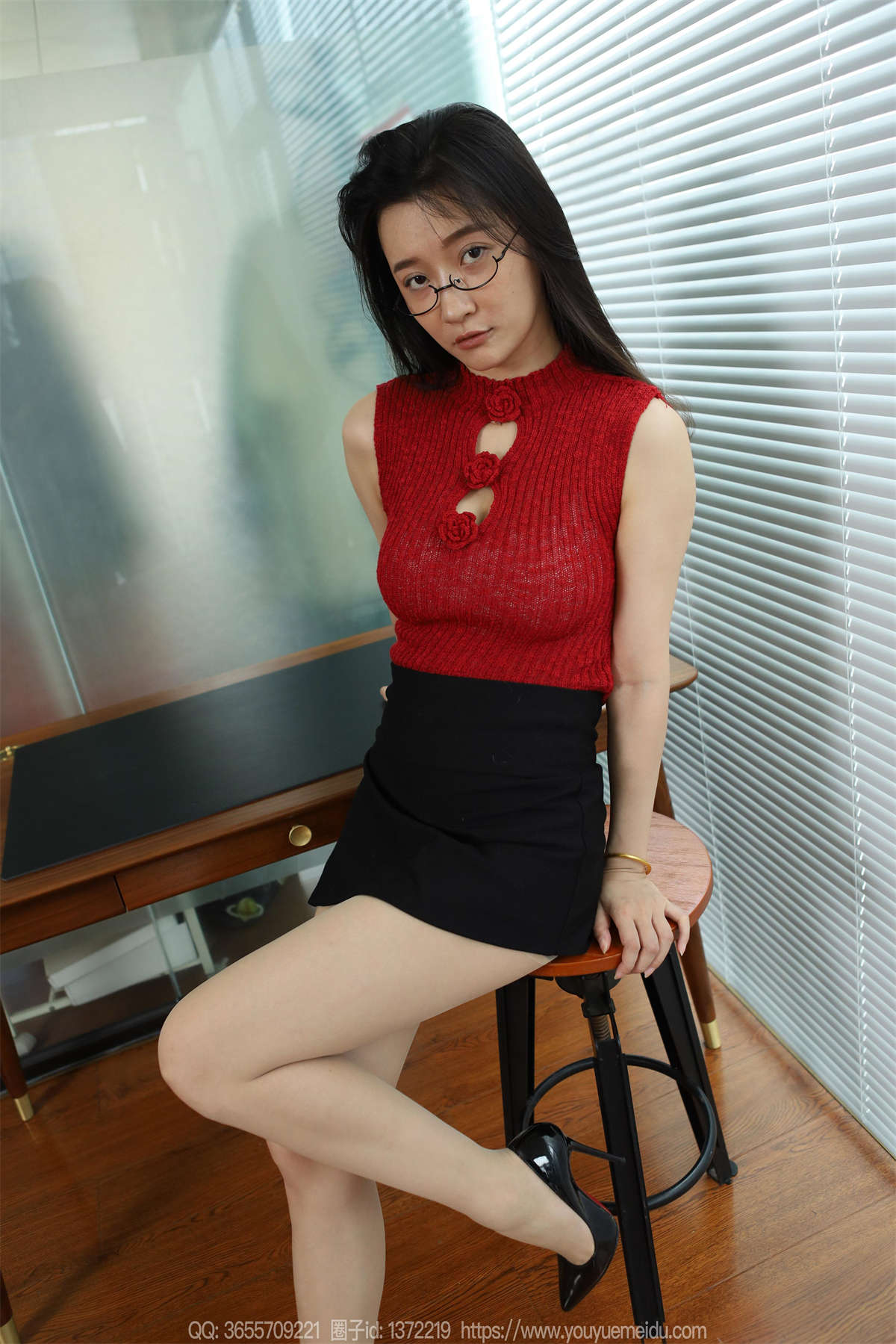 IESS异思趣向 2024.06.19 丝享家1772：秋秋 镂空的春色-日更街拍