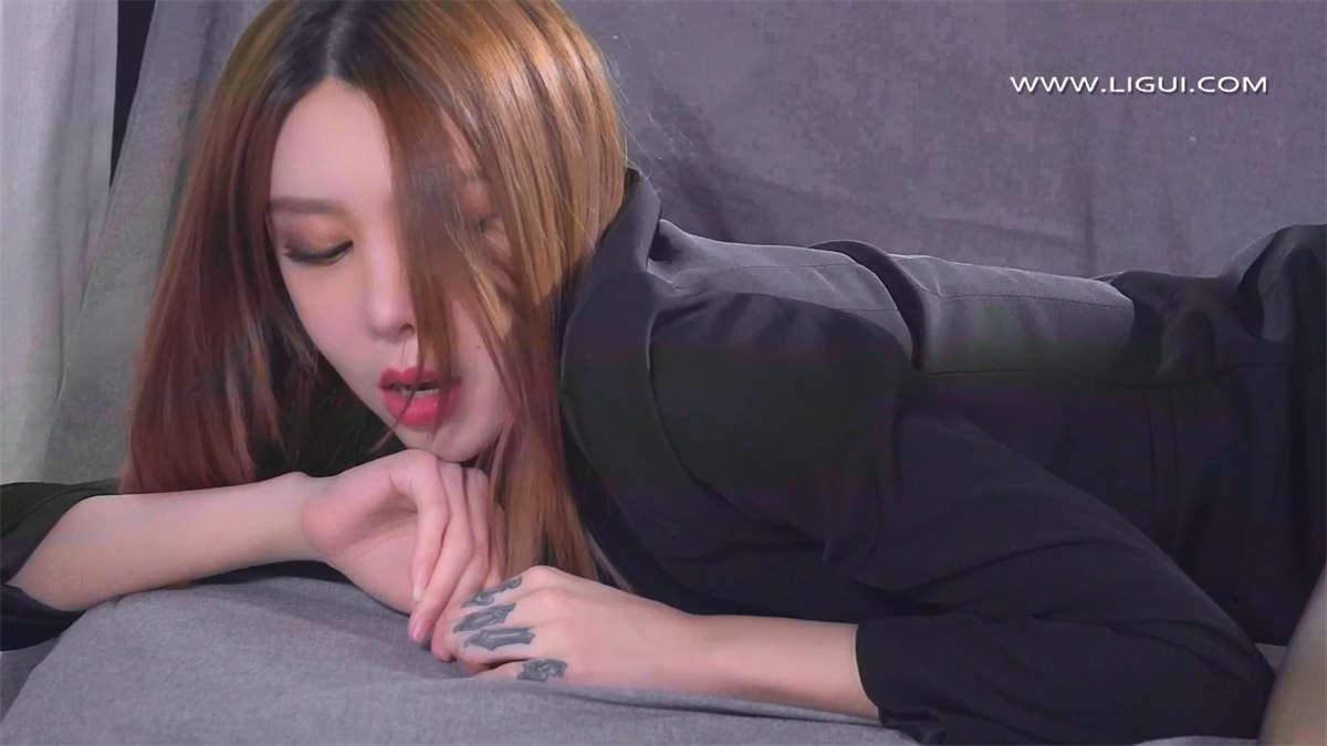 Ligui丽柜视频 2021.02.18 超级助理 兔子-日更街拍