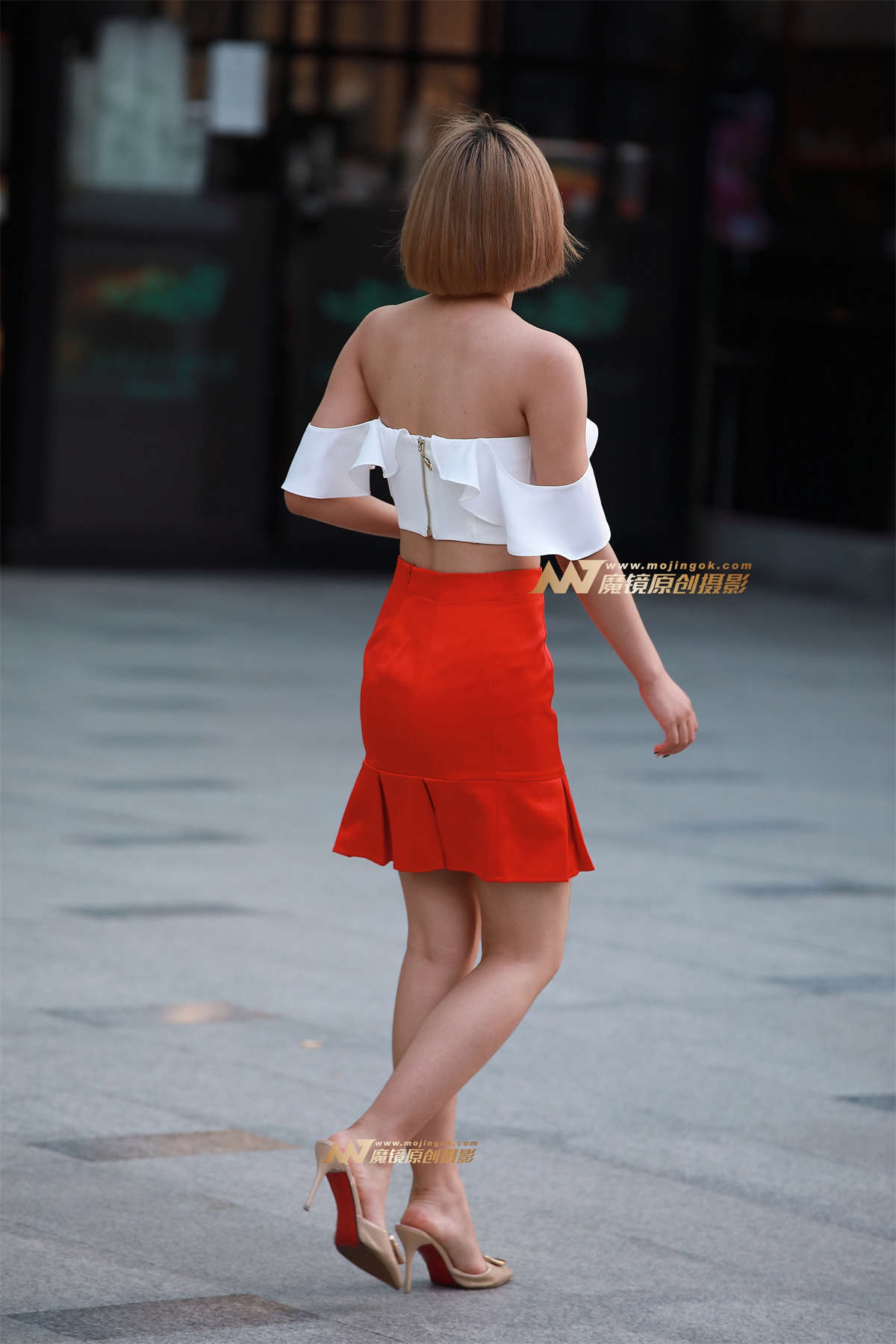 图片[2]-露肩，短裙-日更街拍