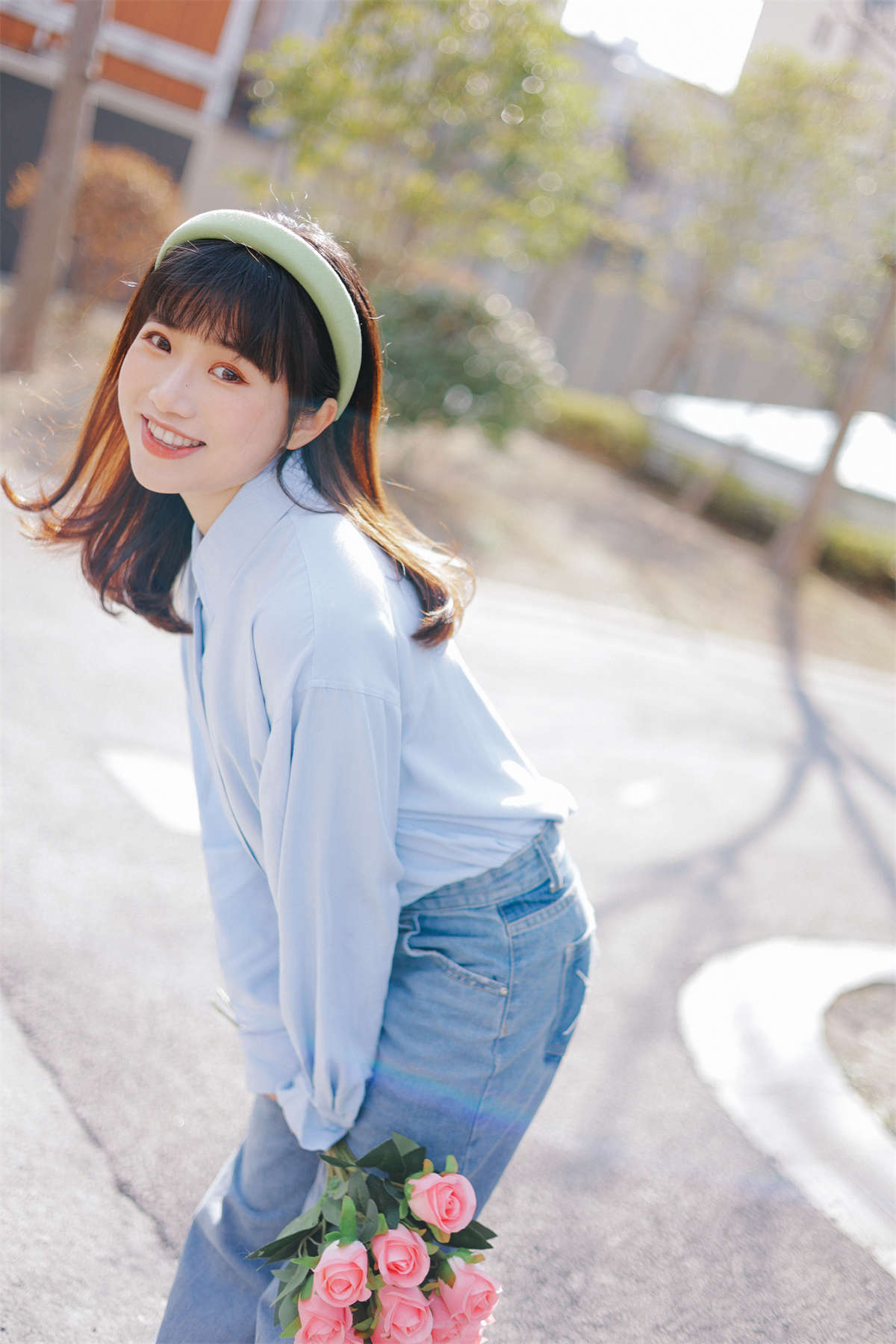 YITUYU艺图语 2023.03.11 花恋  蓝胖子-插图1