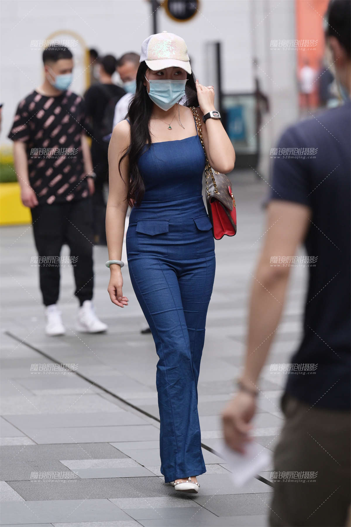 宝石蓝！-日更街拍