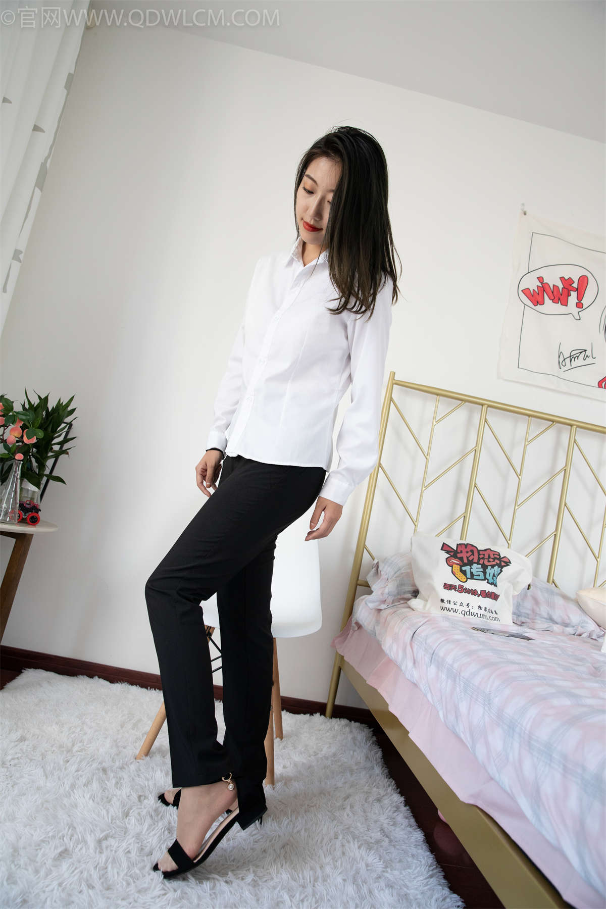 物恋传媒 NO.1140 雅梦-美好旅程-日更街拍