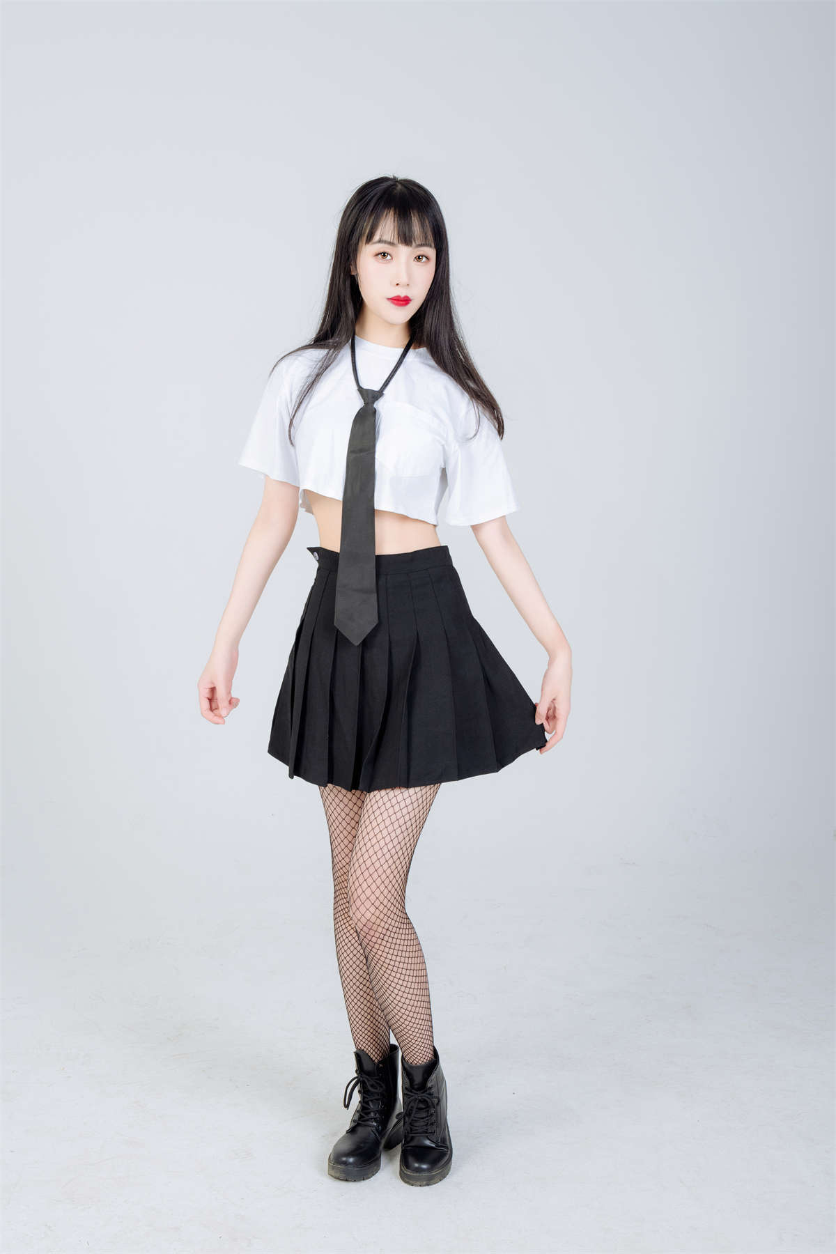 YITUYU艺图语 2023.03.11 你的学妹  小玉-日更街拍