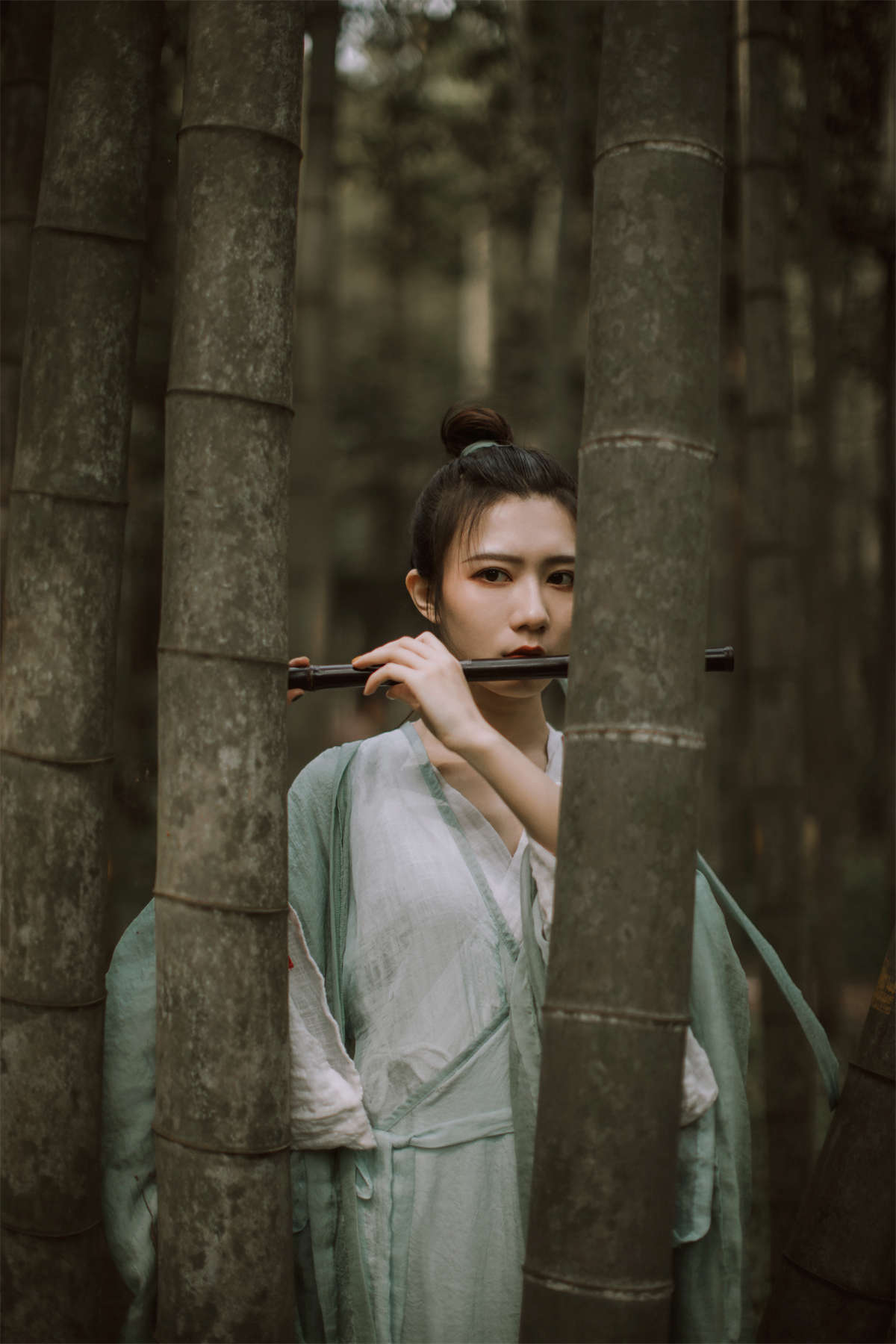 YITUYU艺图语 2022.09.18 竹影 廖鑫鑫Letitia-日更街拍