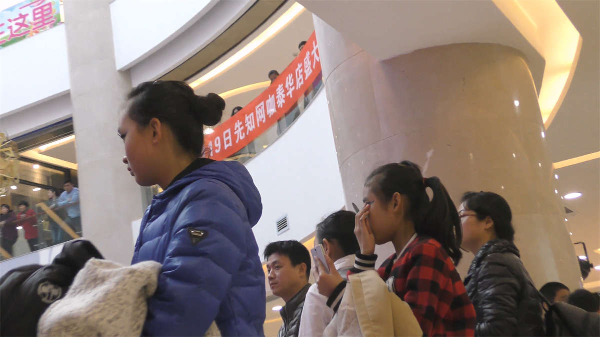 图片[2]-极品豹纹高跟凉鞋美女舞蹈演员-日更街拍