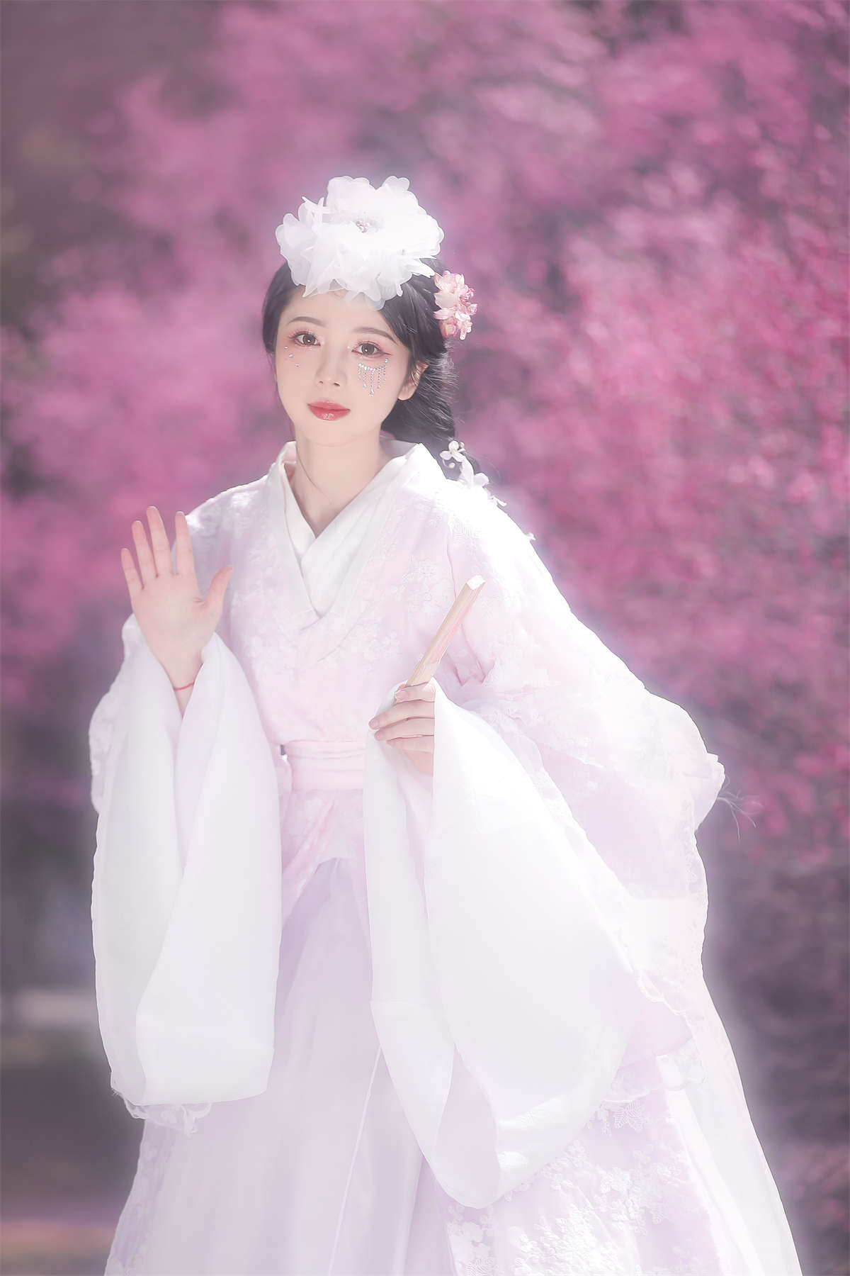 YITUYU艺图语 2023.03.12 春日之花 骆明钰-日更街拍