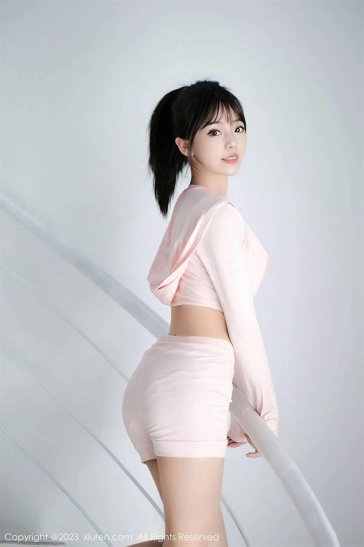 Xiuren秀人网 2023.03.29 No.6490 佘贝拉-日更街拍