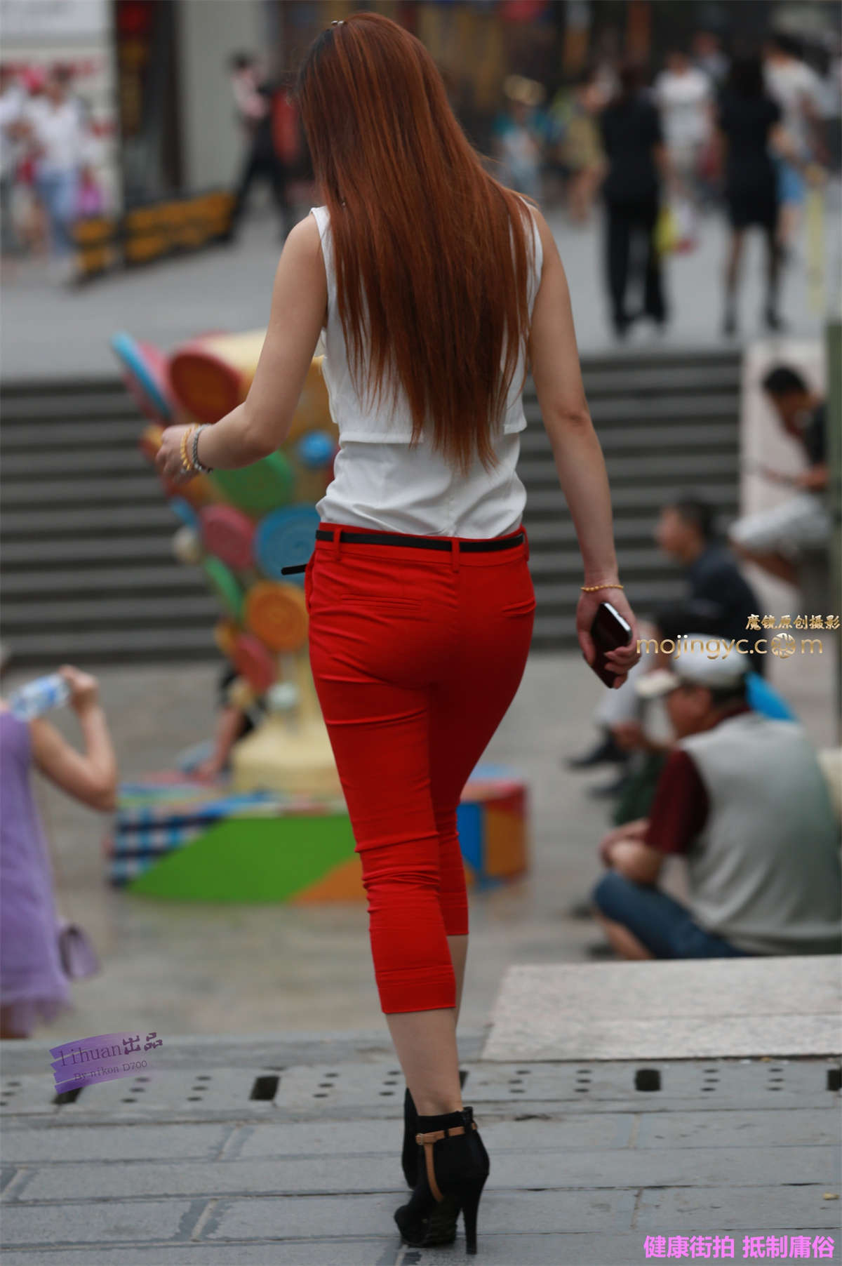 图片[2]-李欢原创-七分红裤-日更街拍