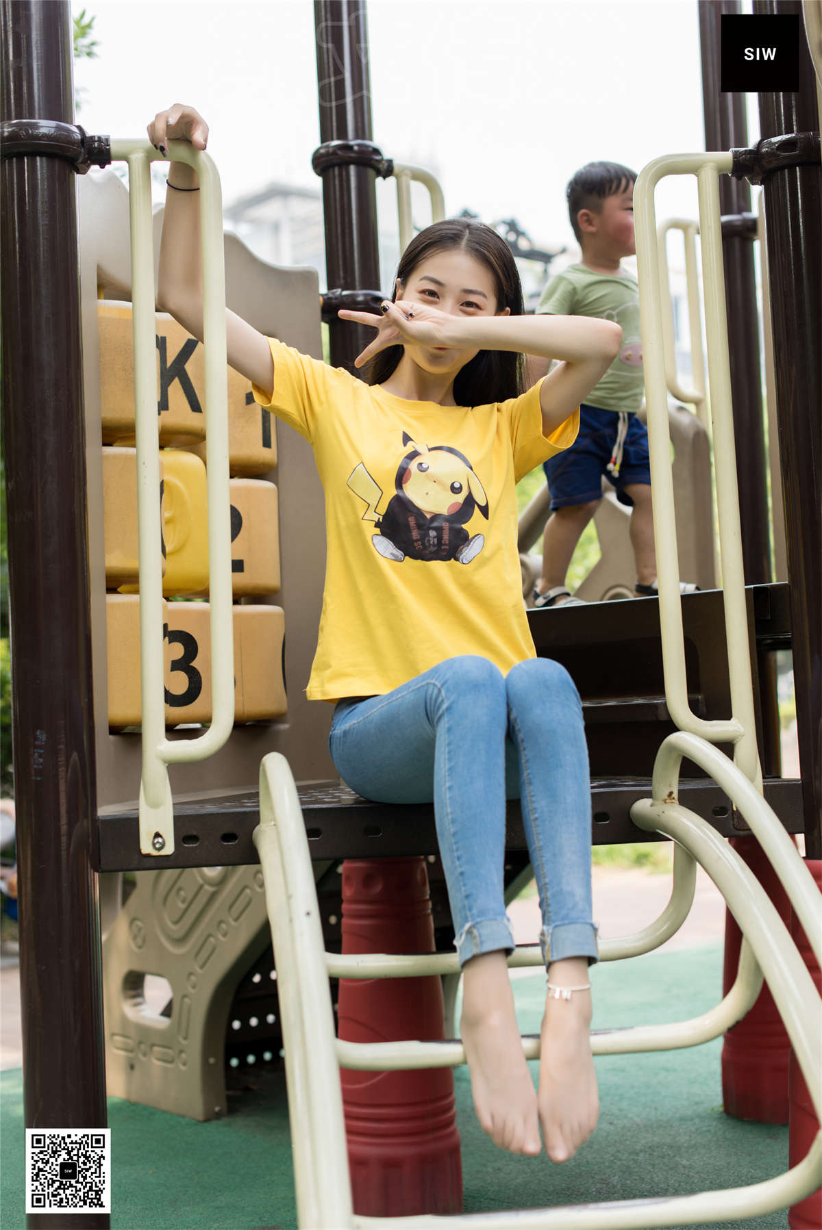 图片[2]-SIW斯文传媒 VOL.072 大儿童乐园-雯静-日更街拍