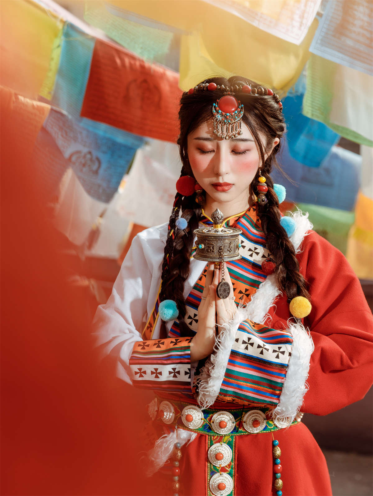 YITUYU艺图语 2023.04.05 藏服少女 小希插图1