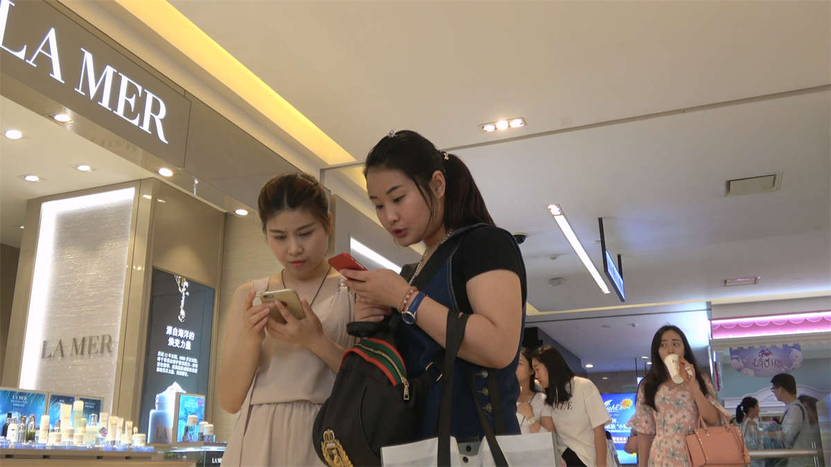 图片[2]-超高跟鞋美足-日更街拍