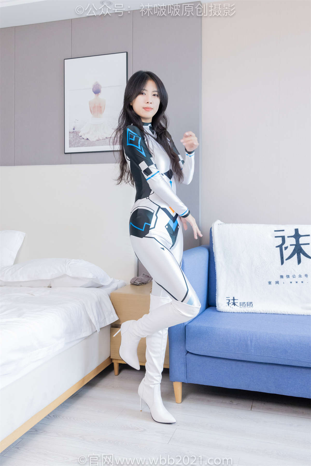 图片[2]-袜啵啵 No.434 奶油-cos服、两双靴子、薄肉丝、薄黑丝 花絮版-日更街拍