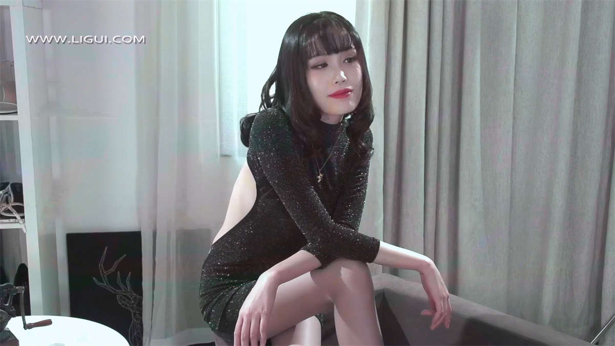 图片[2]-Ligui丽柜视频 2021.03.02 职场新秀 寒寒-日更街拍