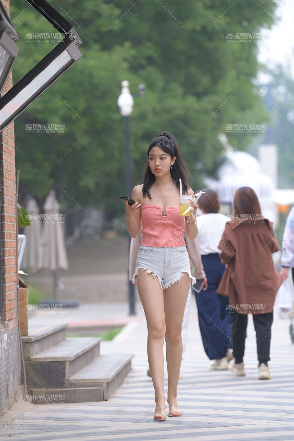 孤单心事-日更街拍