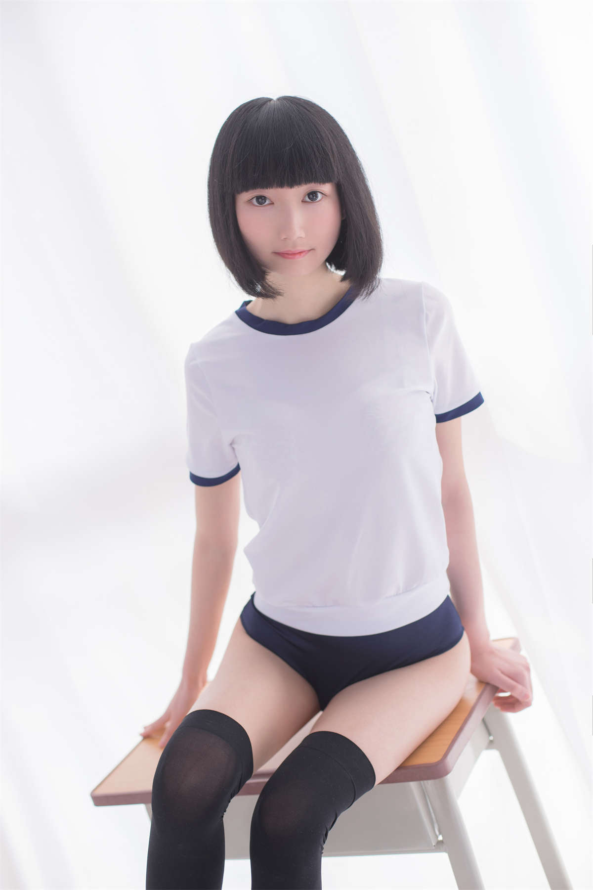 轻兰映画 SPL.003 妹妹头少女的体操服-日更街拍