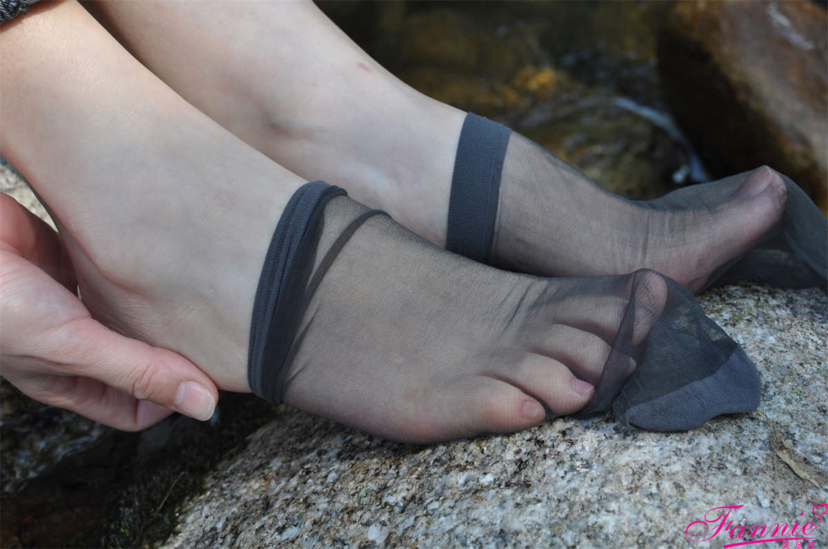 图片[2]-Fannie芬妮美足园NO.626 秋水悠悠 丝足（3）-日更街拍