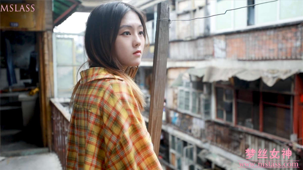 图片[2]-2019.05.15 梦素 复古楼的性感美-日更街拍