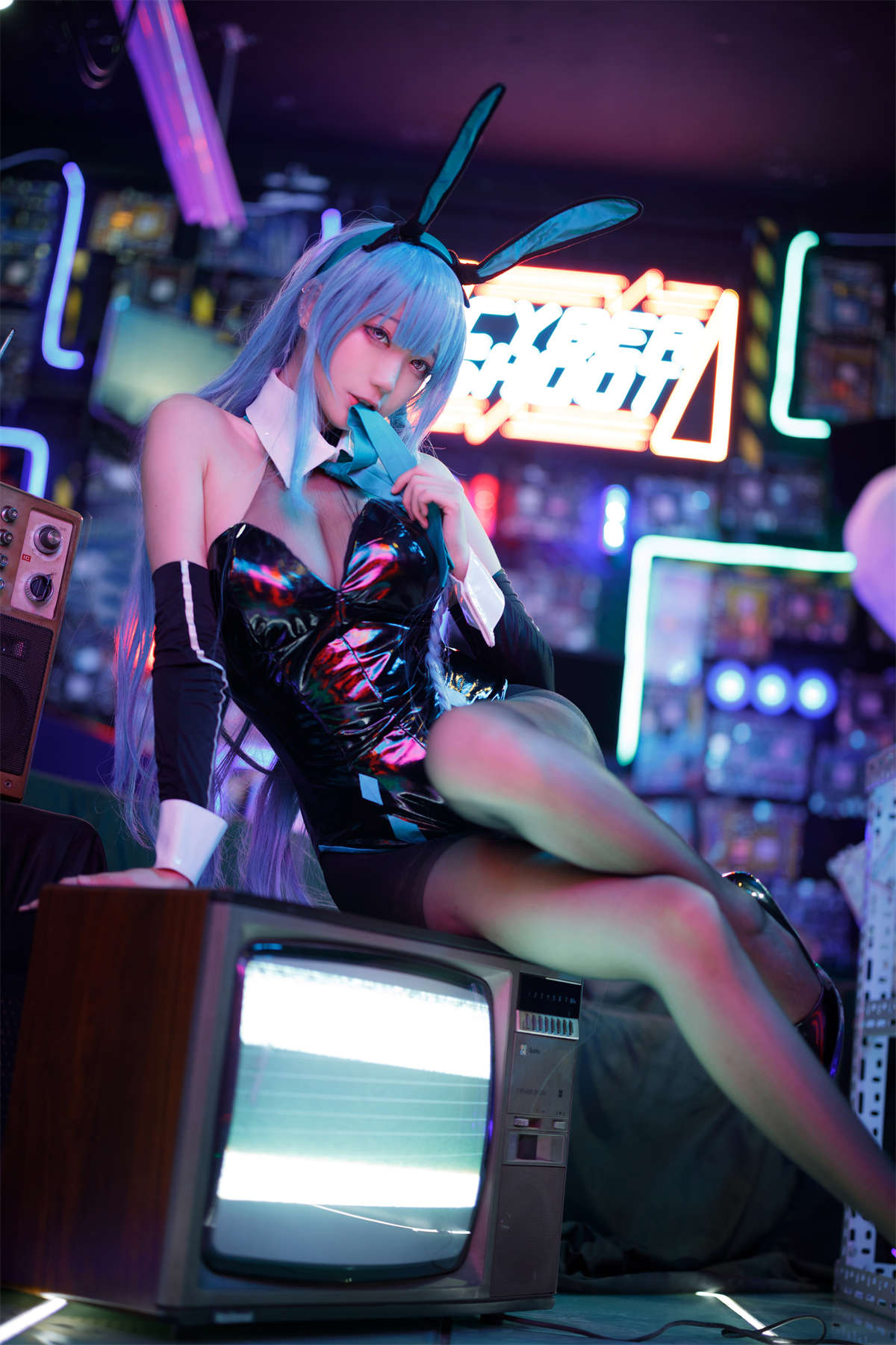 图片[2]-周叽是可爱兔兔No.39 树城兔女郎-日更街拍