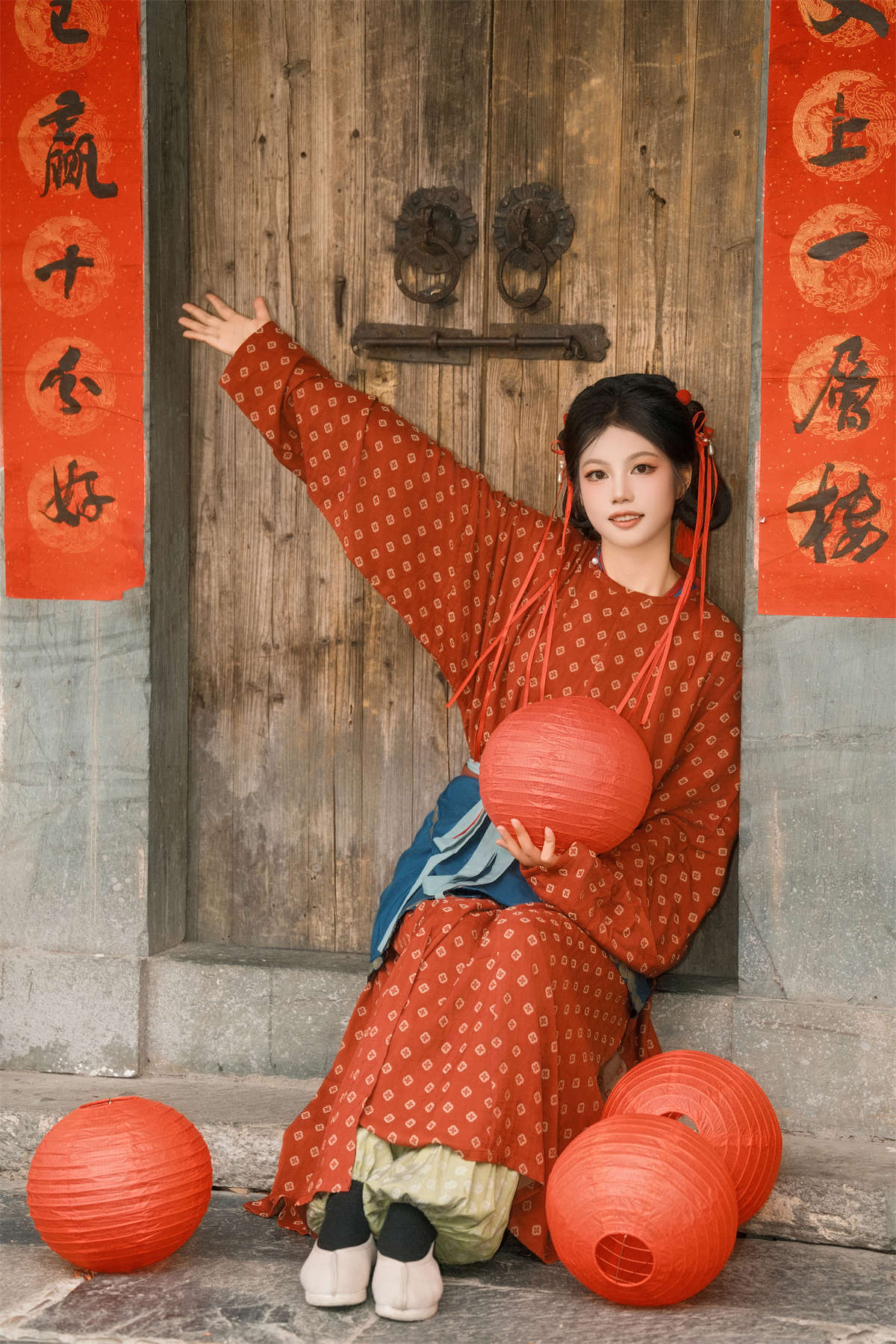 YITUYU艺图语 2025.03.25 新春晒娘 花花-日更街拍