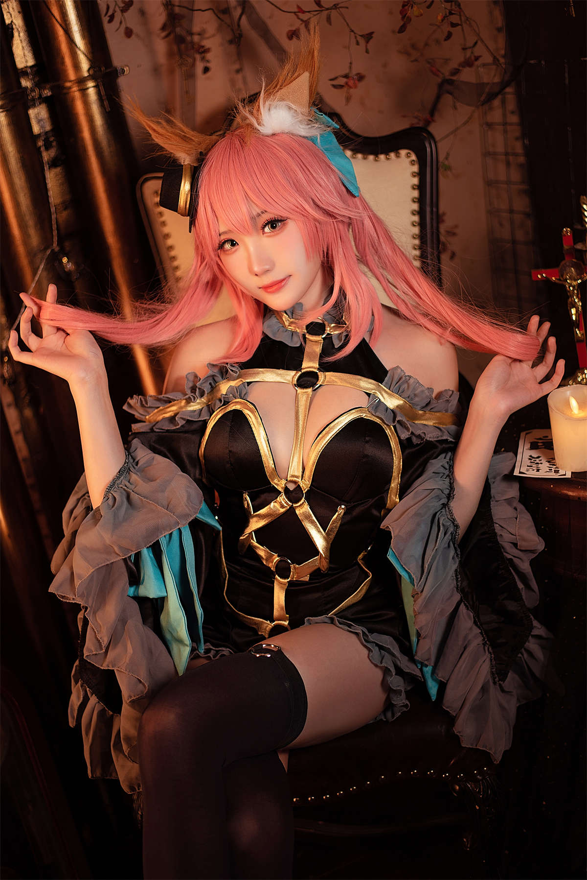 微博知名coser瓜希酱 玉藻前 漆黑魔术服-日更街拍