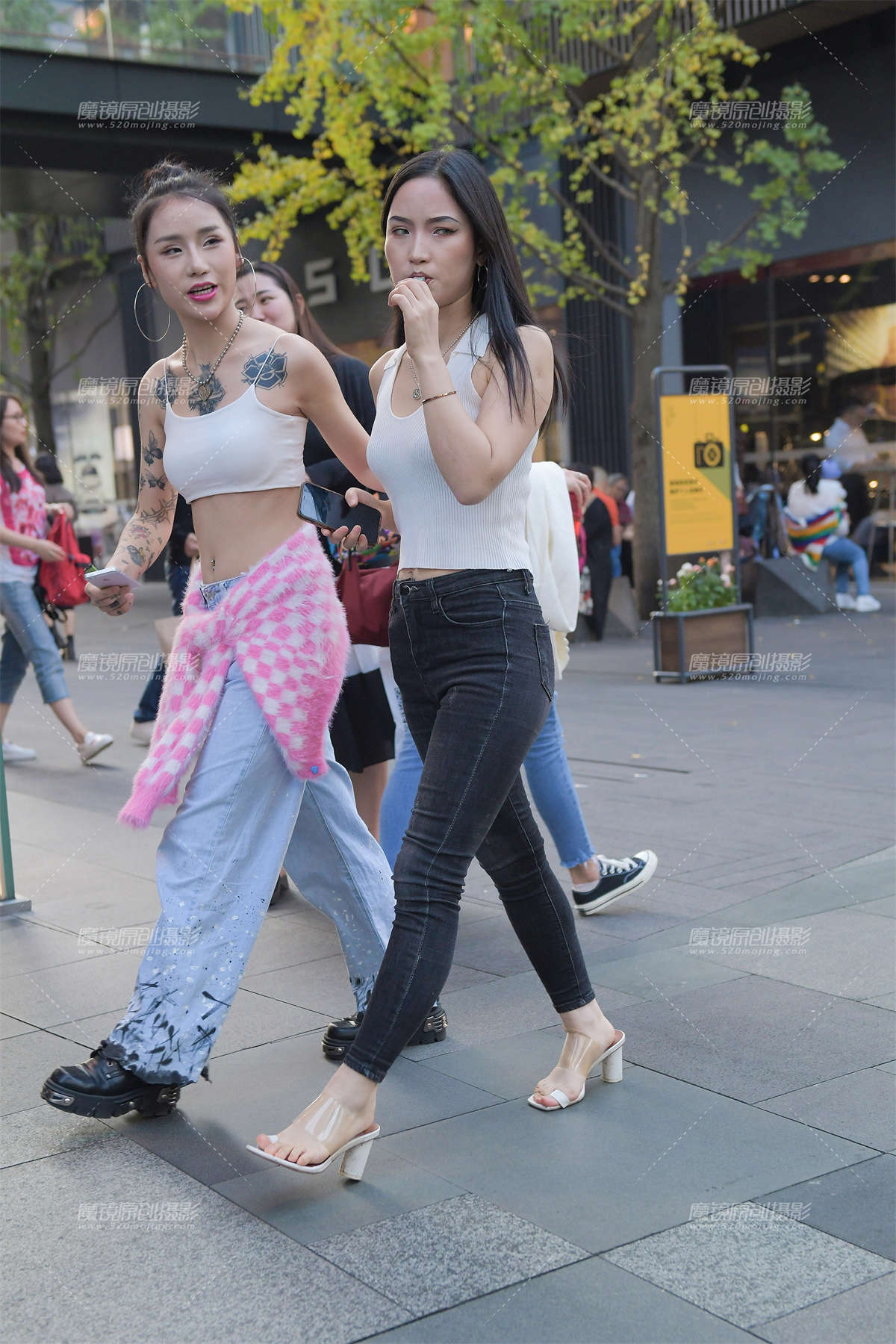 这紧牛翘臀，不是盖的-日更街拍