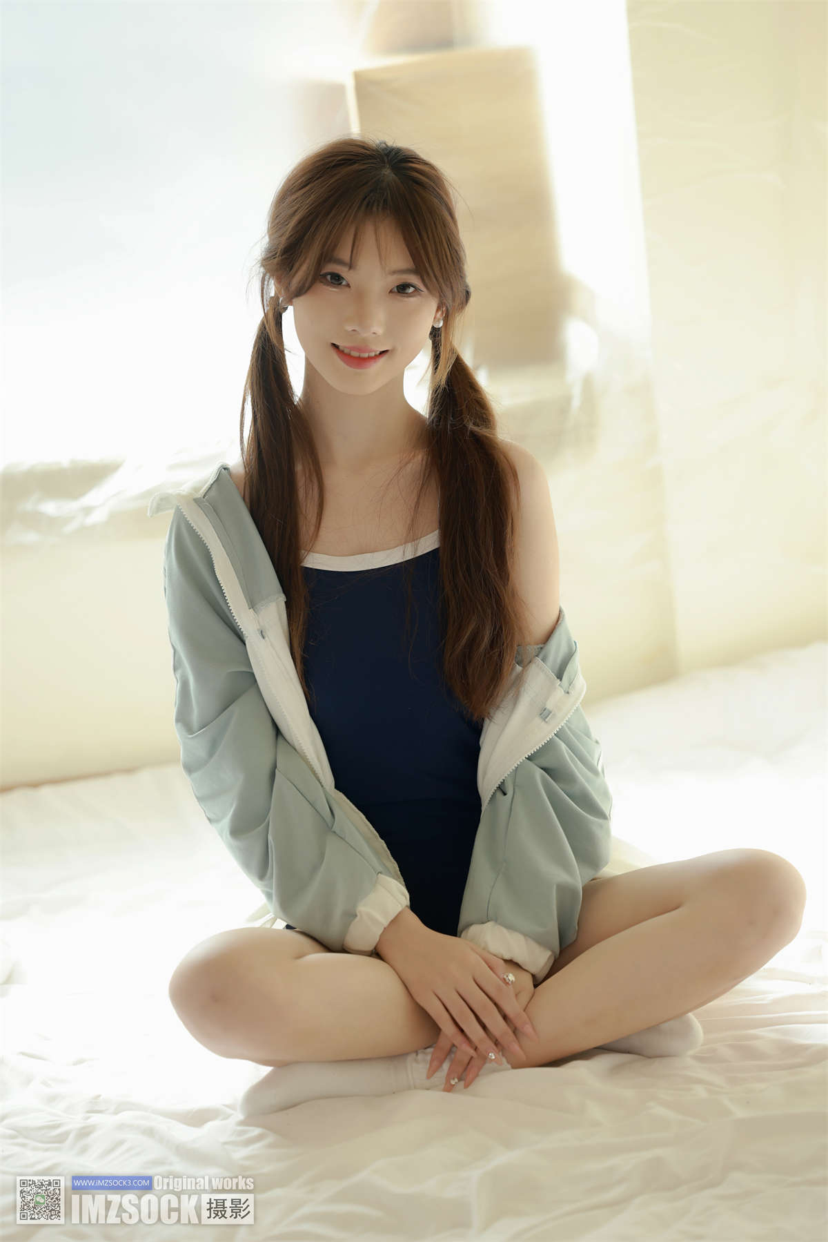 MZSOCK-2024 No.001 小佳-日更街拍