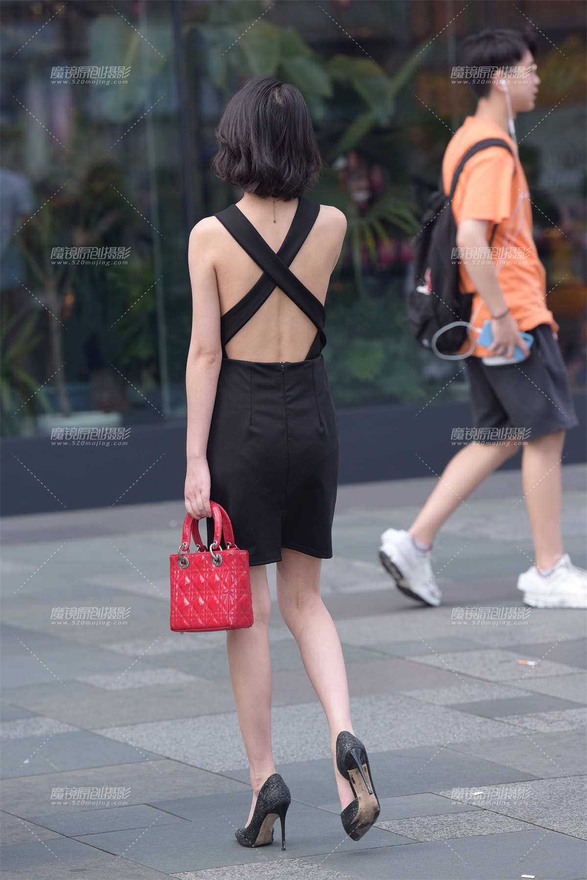 图片[2]-露背-日更街拍